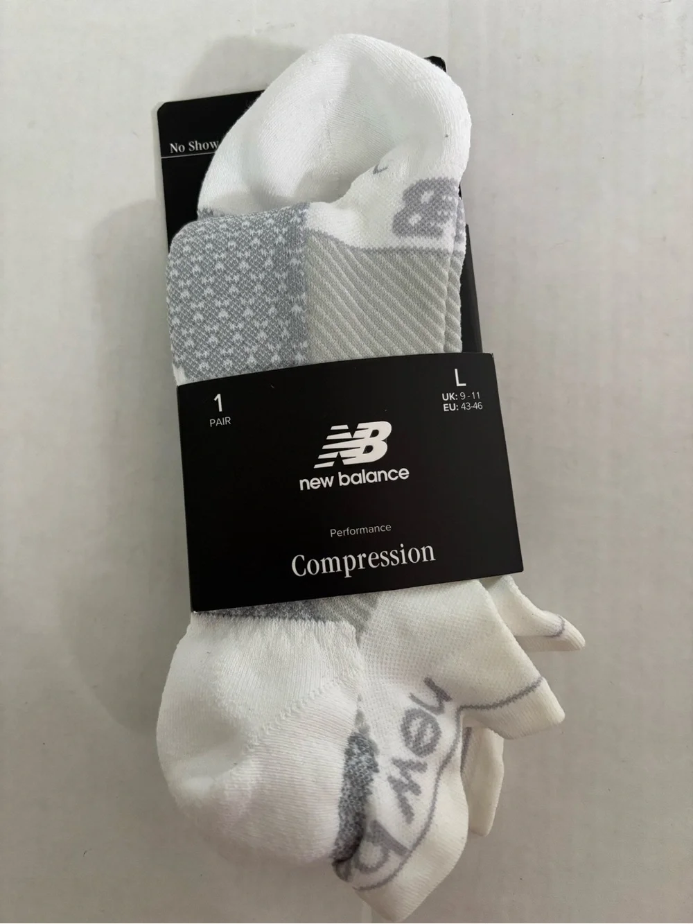 New Balance Men's CompressNew Balance Men's Compression No Show Athletic Socks L